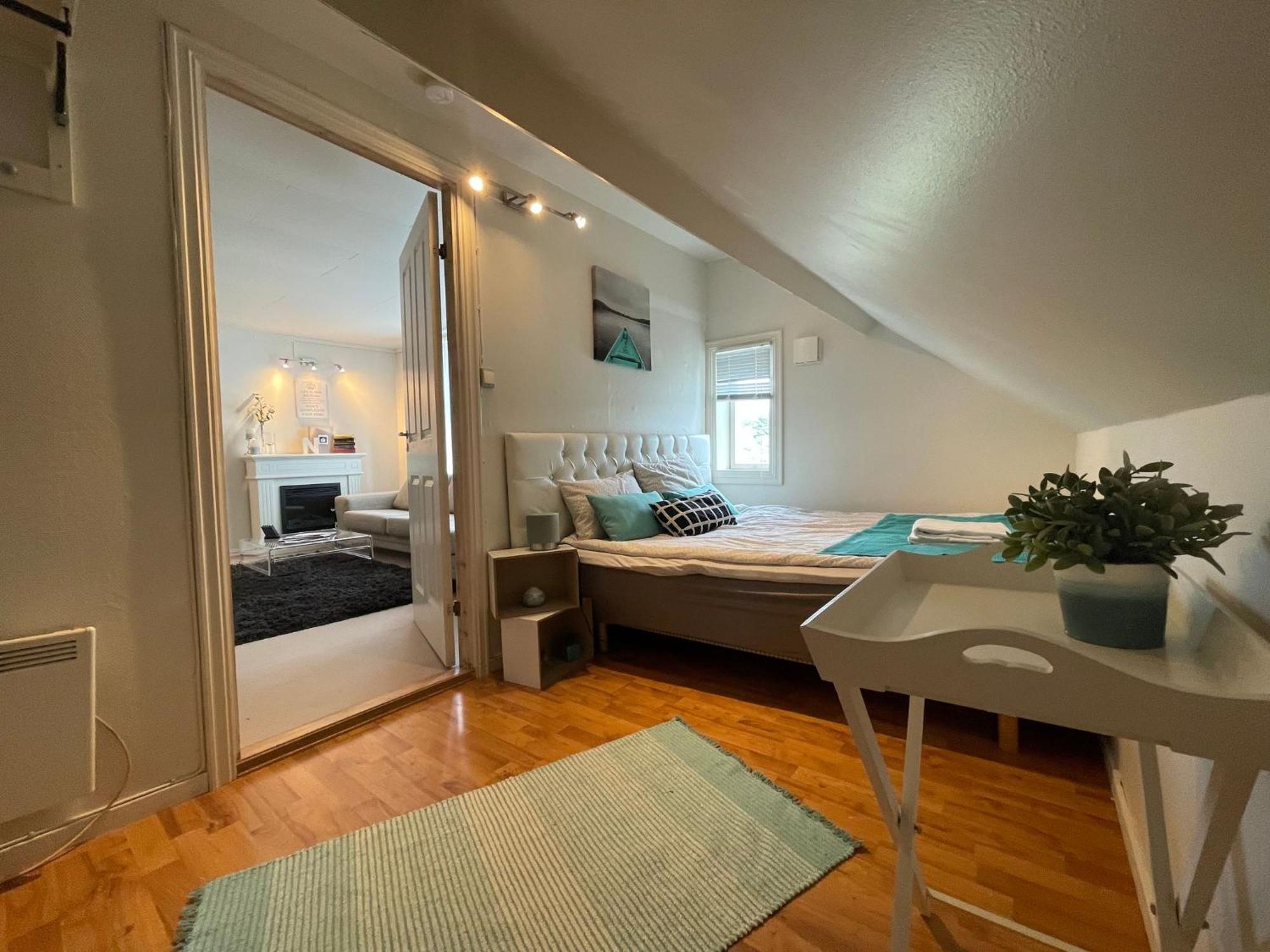 Nicolas Apartment 2 Nice And Cozy Central 3 Rooms Stavanger Exterior photo